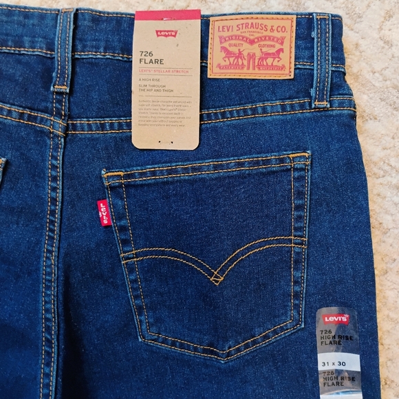 NWT 31x30 12 Levi's 726 Flare High Rise Stretch Medium Dark Wash Denim Jeans NEW - Picture 8 of 11